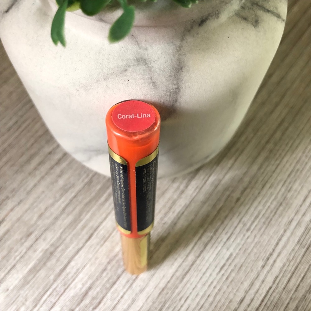 Coral-Lina LipSense